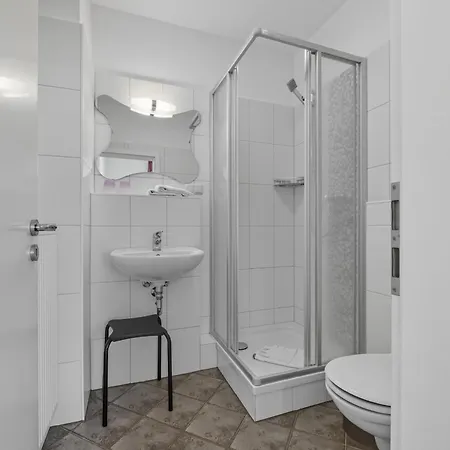 Stranddistel, Haus Gudrun Whg 4 Цинновиц